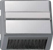 Адаптерная рамка со съемной крышкой для устройств с накладкой (50 x 50 мм) и наклонным выходным отверстием